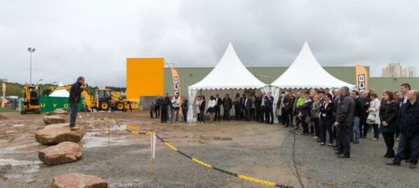 inauguration JCB Ateliers CAUGANT 22 mai 2014